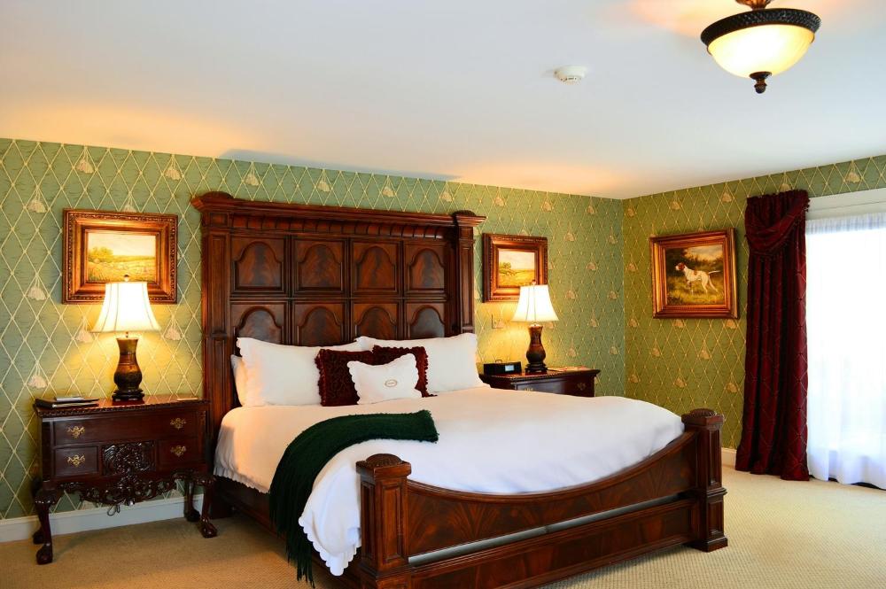 King Room interior